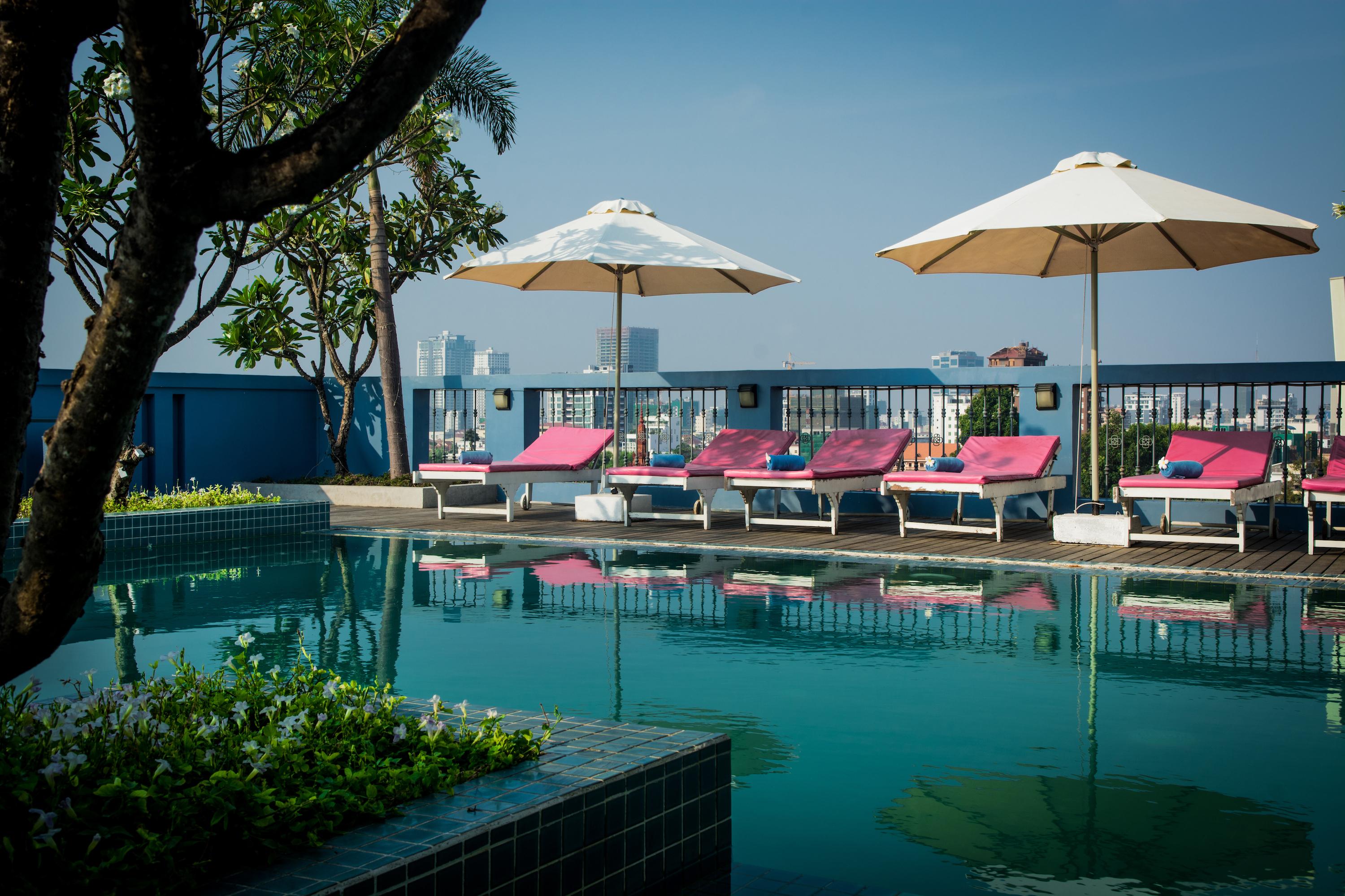 The Frangipani Royal Palace Hotel Phnom-Penh Buitenkant foto